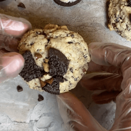 Oreo Cookies N' Creme Cookies